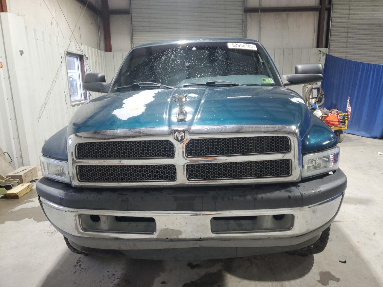 Dodge Ram 1500 Image 3