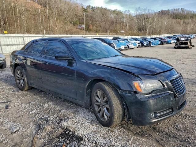 Chrysler 300 S Image 5