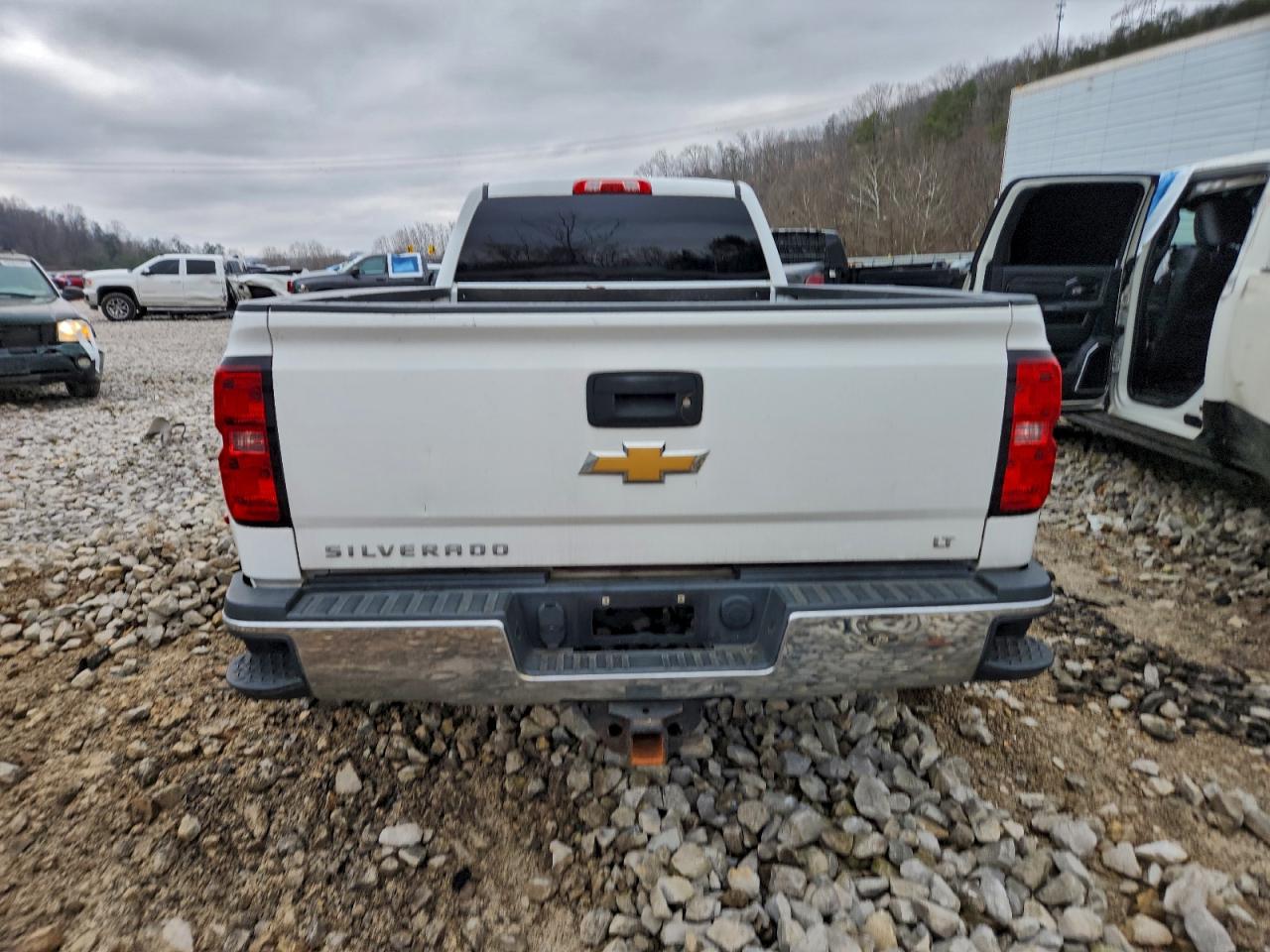 Chevrolet Silverado K3500 Lt Image 4