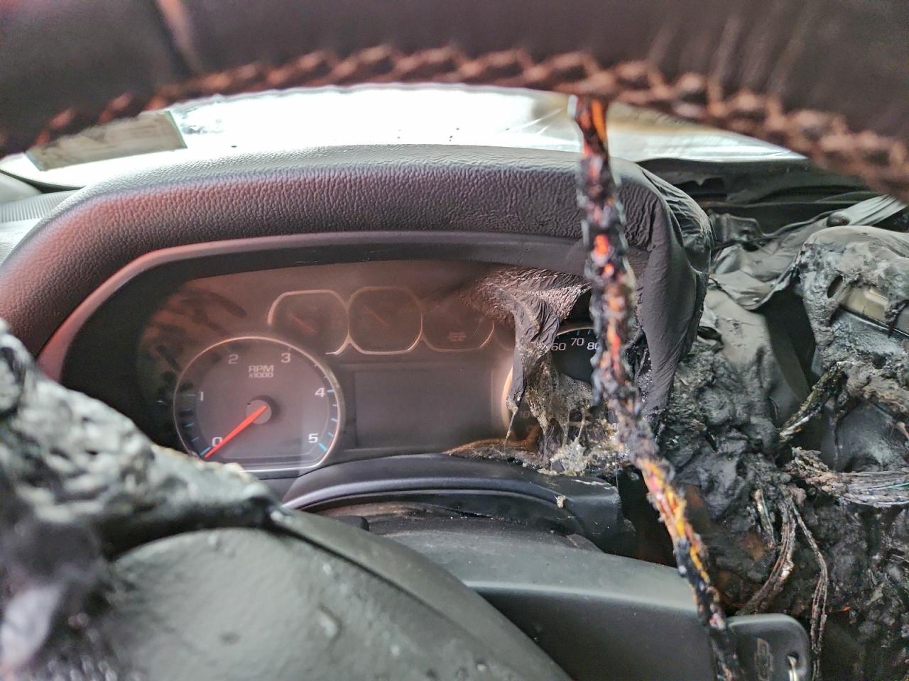 Chevrolet Silverado K3500 Lt Image 5