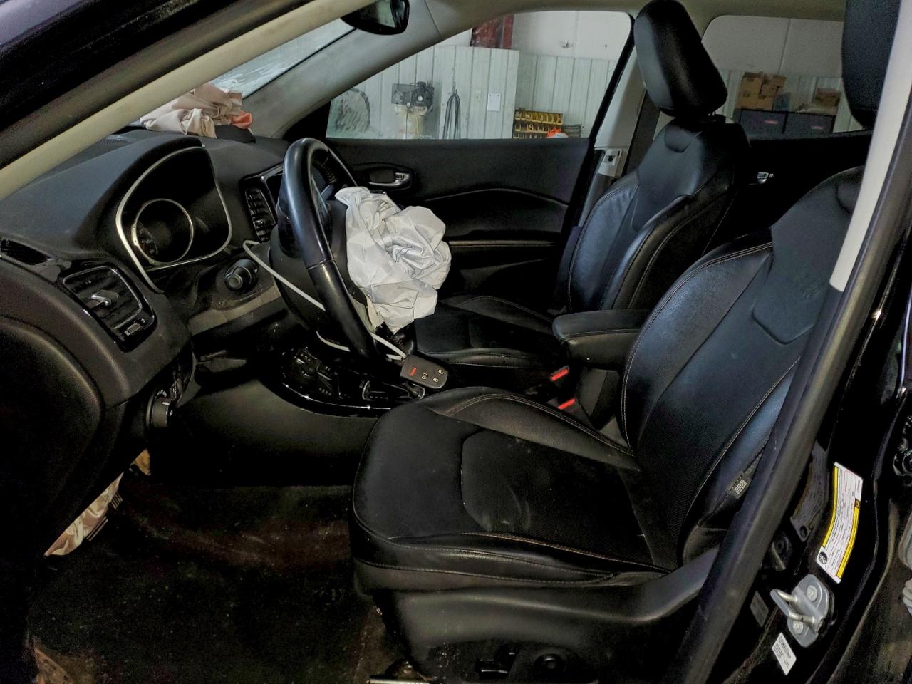 Jeep Compass Limited Image 5