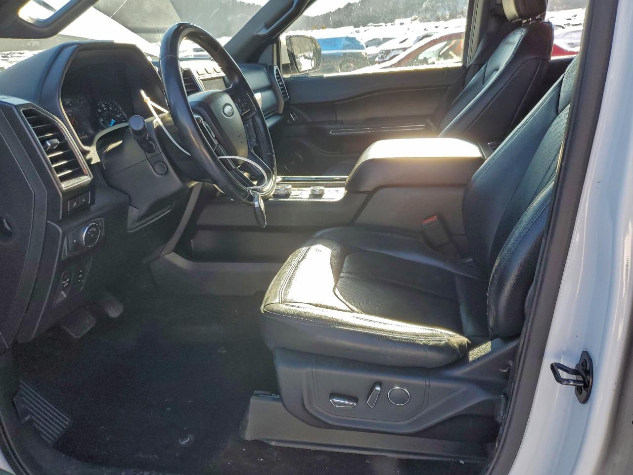 Ford Expedition Max Limited Image 10