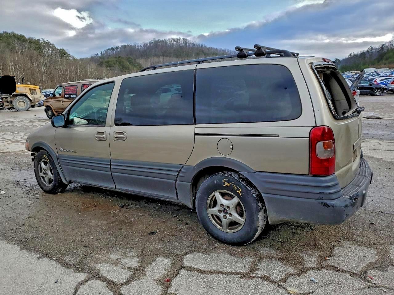 Pontiac Montana Image 5