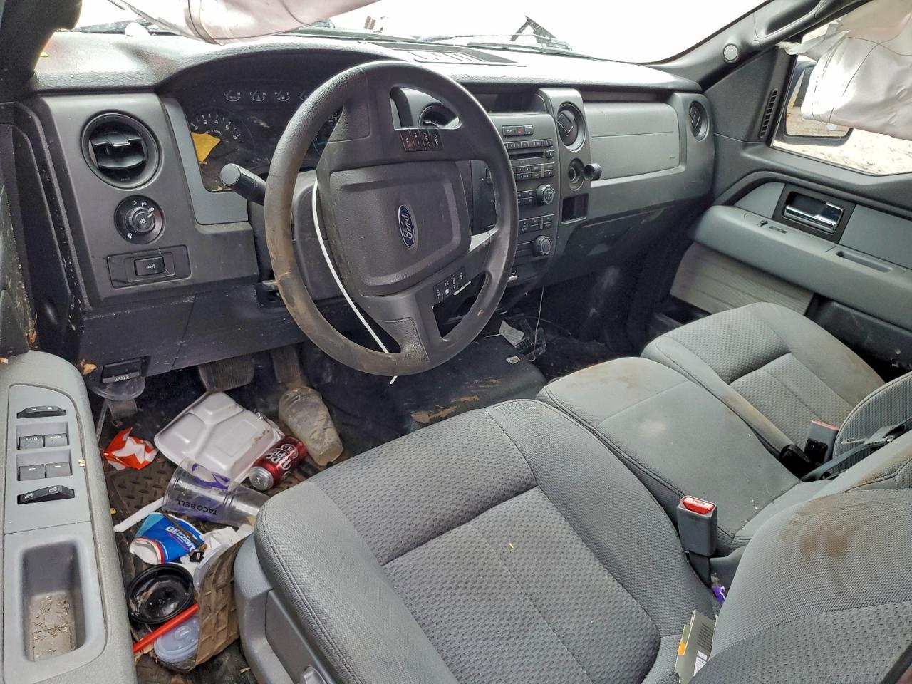 Ford F-150 Super Cab Image 11