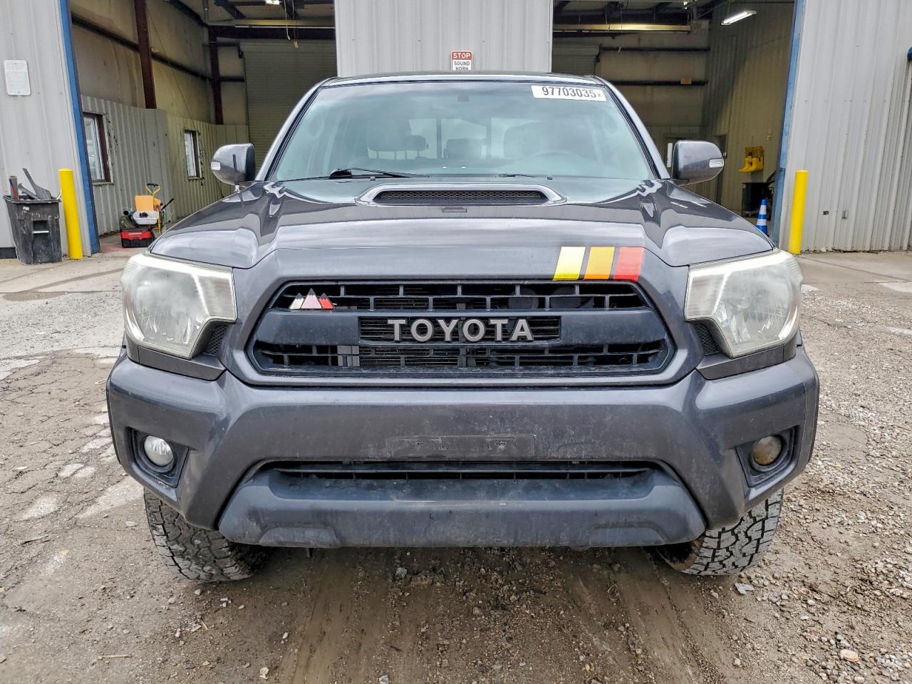 Toyota Tacoma Double Cab Prerunner Image 7