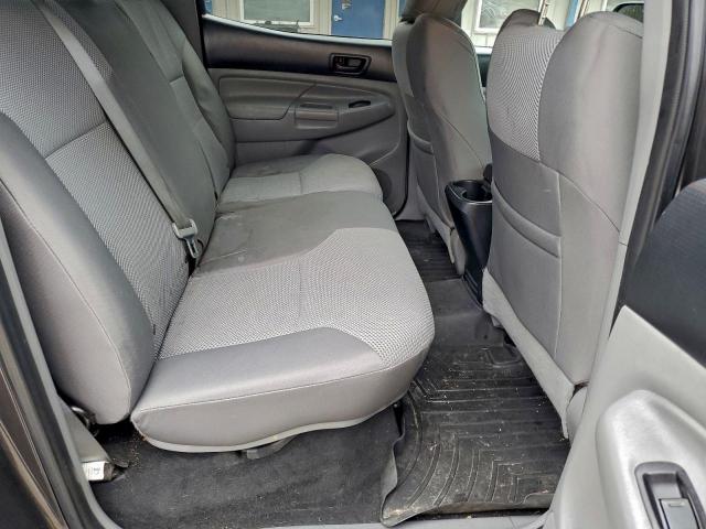 Toyota Tacoma Double Cab Prerunner Image 3