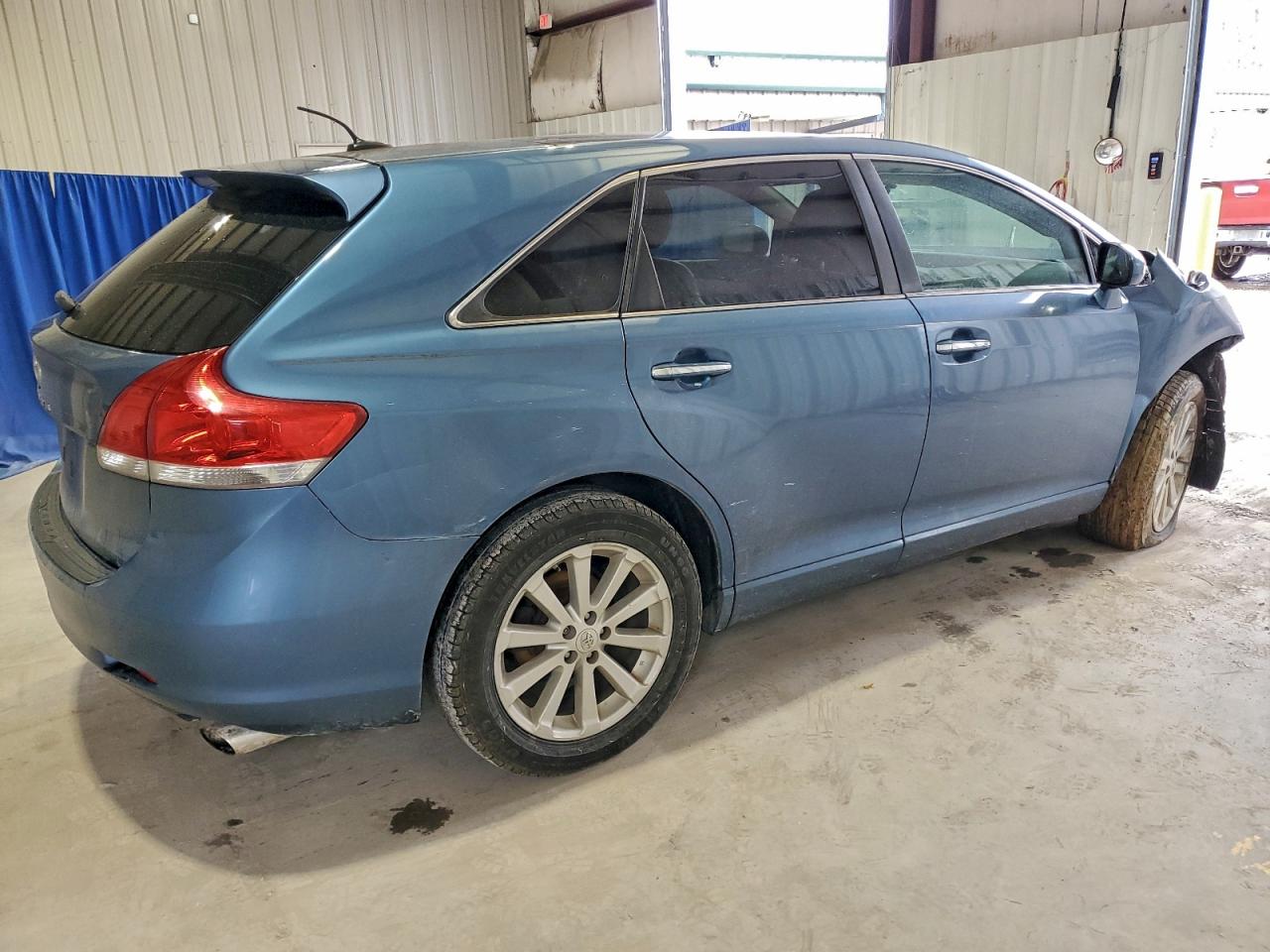 Toyota Venza Image 4