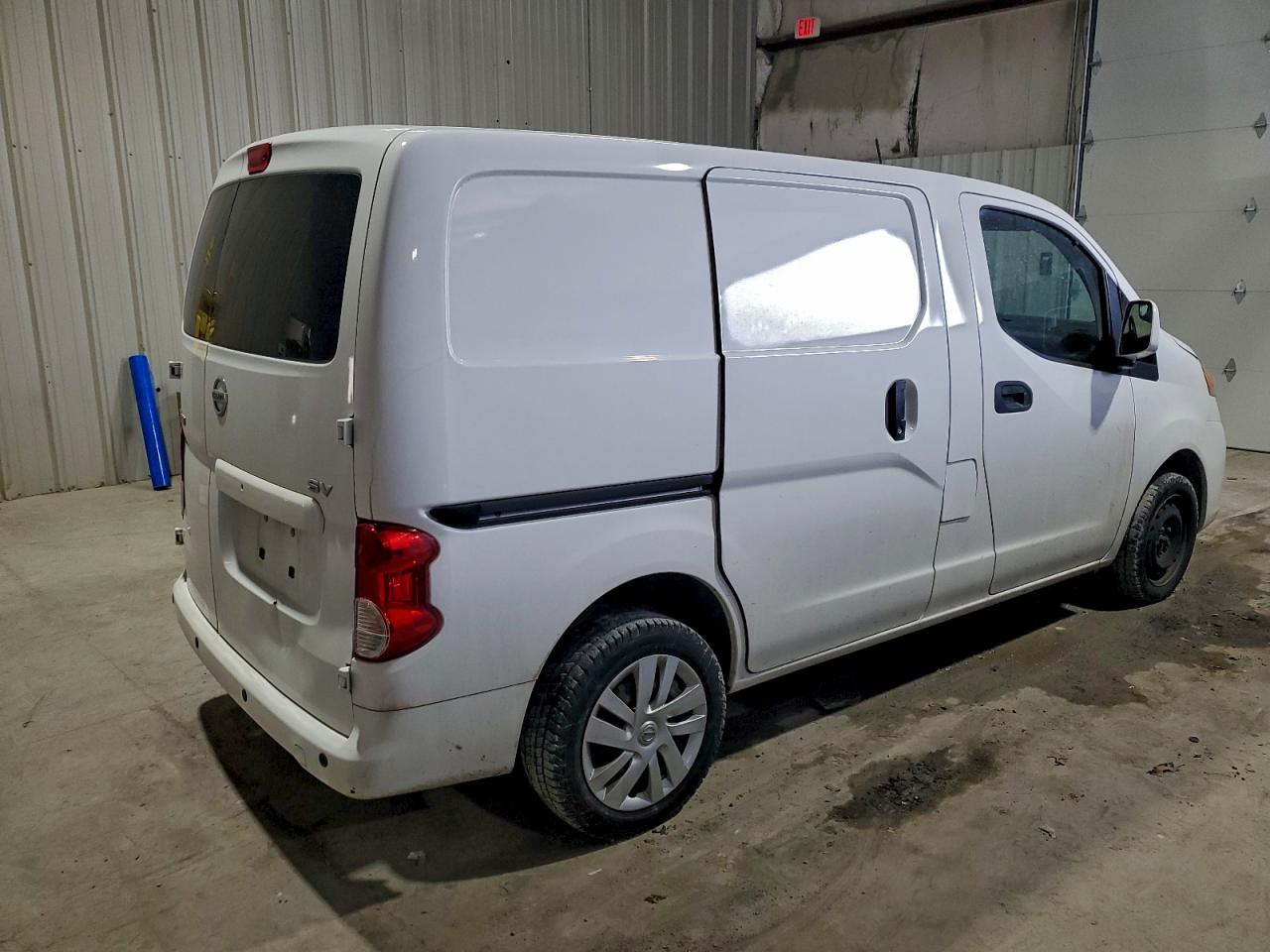 Nissan Nv 2.5s Image 4