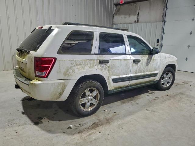 Jeep Grand Cherokee Laredo Image 10