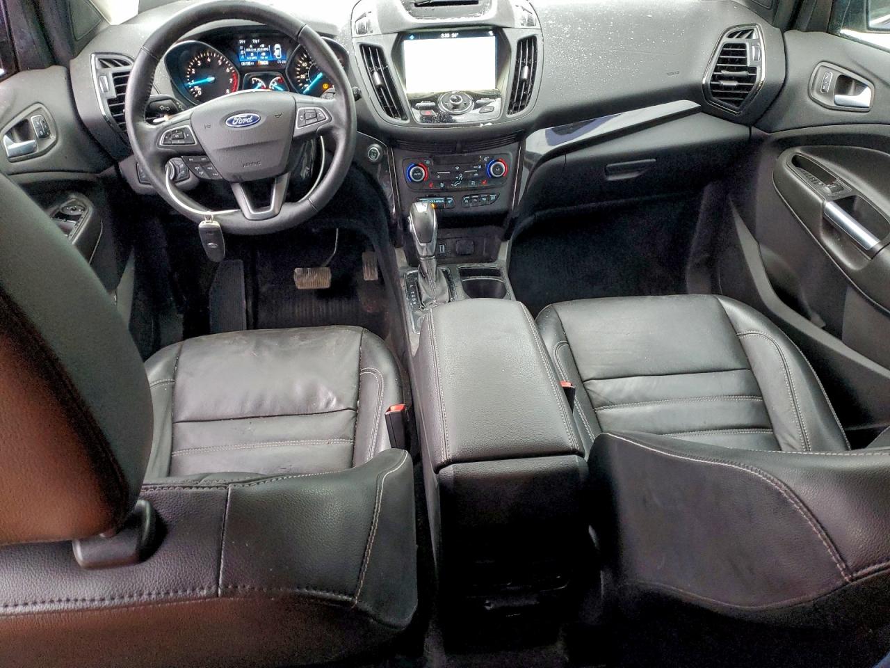 Ford Escape Titanium Image 5