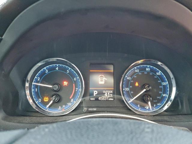 Toyota Corolla L Image 9