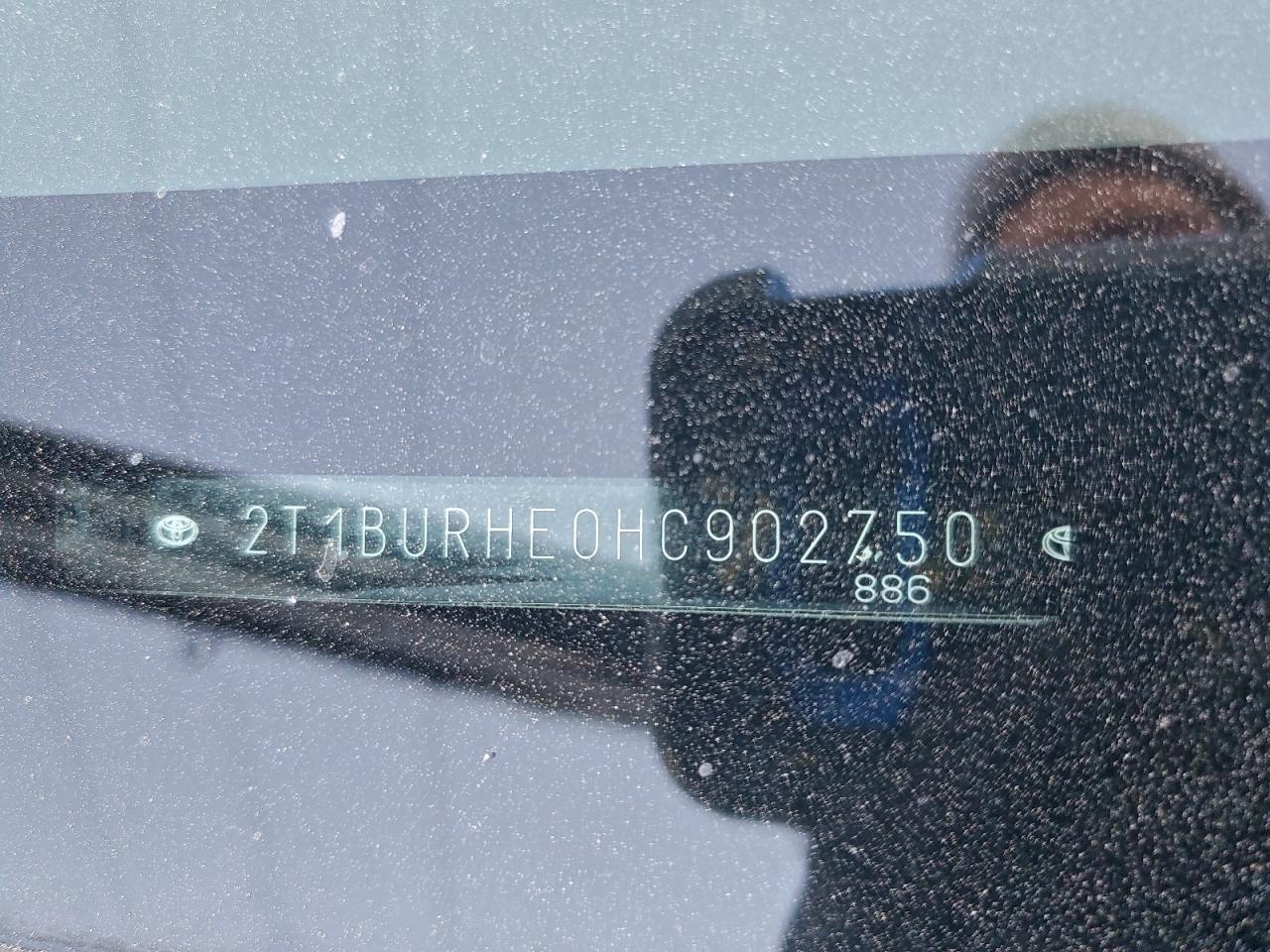 Toyota Corolla L Image 8