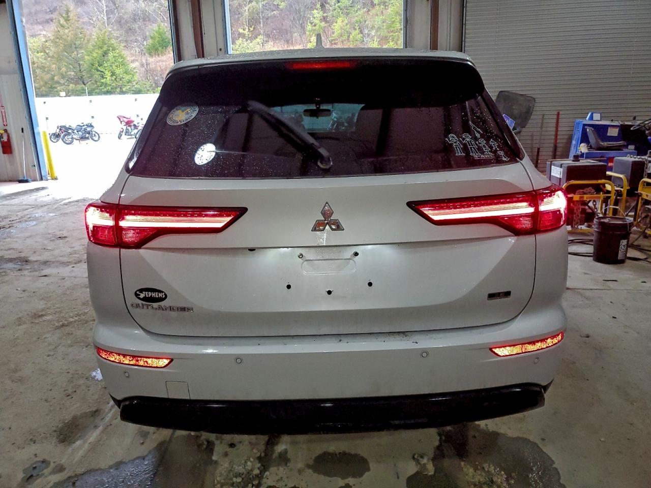 Mitsubishi Outlander Se Image 12