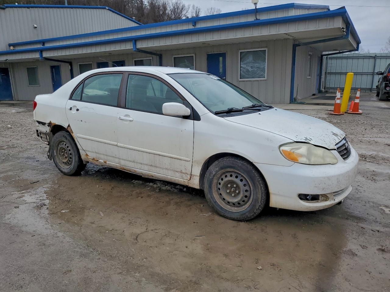 Toyota Corolla Ce Image 3