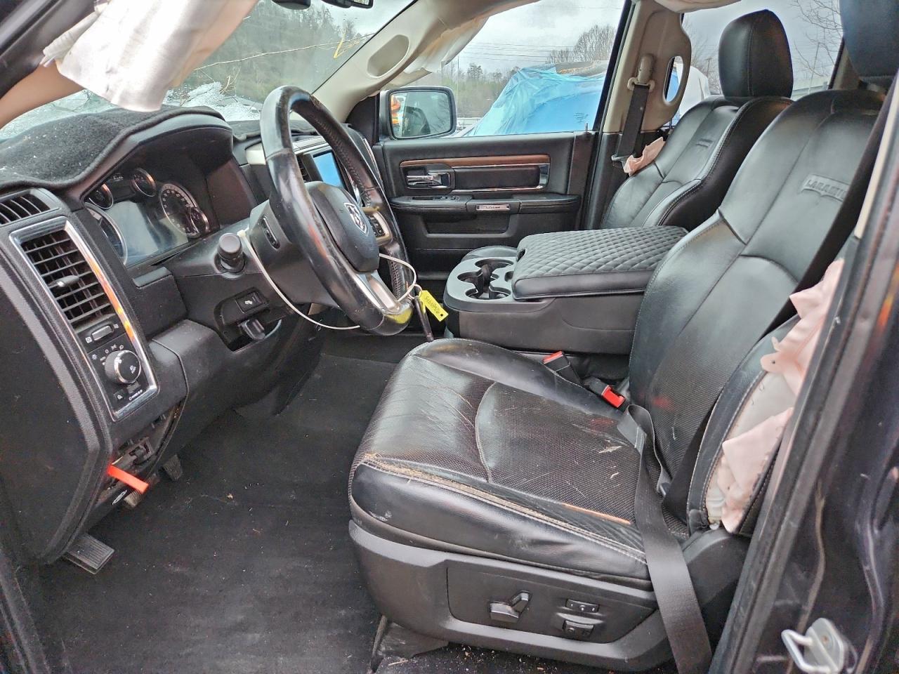 Ram 1500 Laramie Image 7