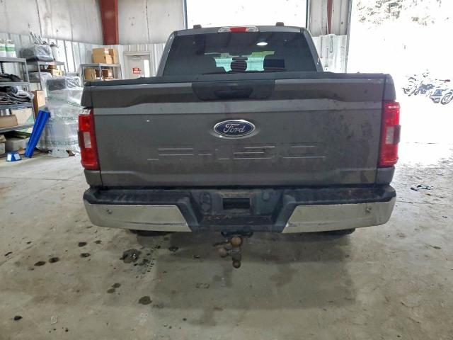 Ford F-150 Supercrew Image 2