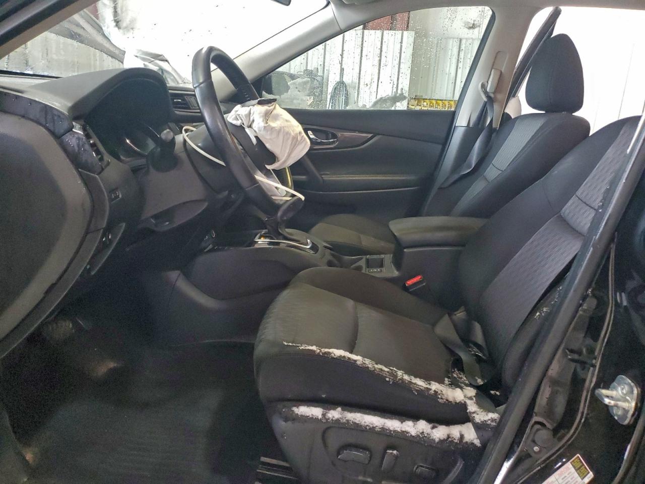 Nissan Rogue S Image 12