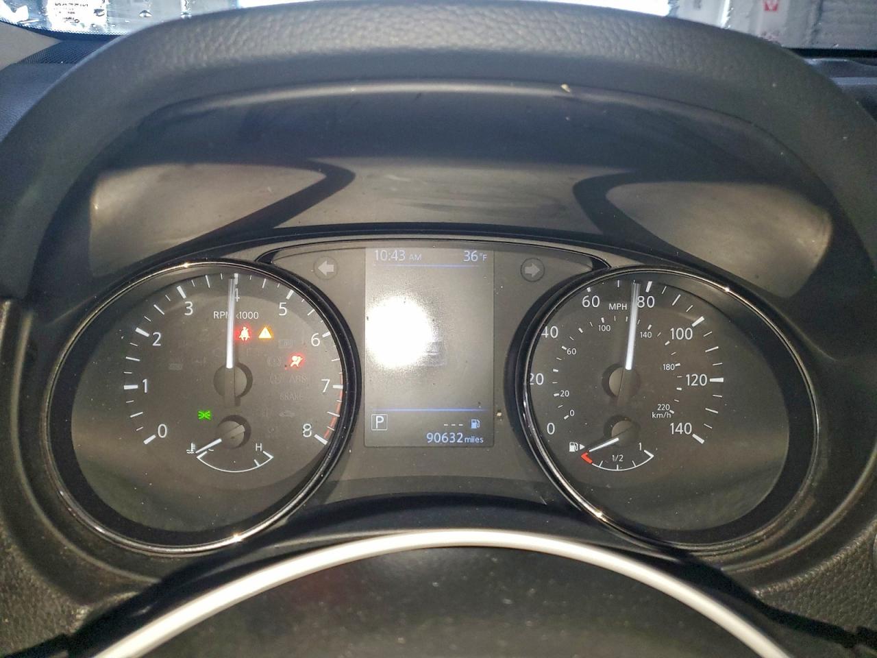 Nissan Rogue S Image 6