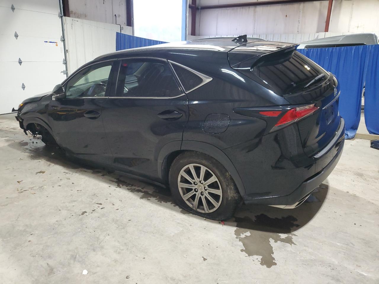 Lexus NX 200t Base Image 2