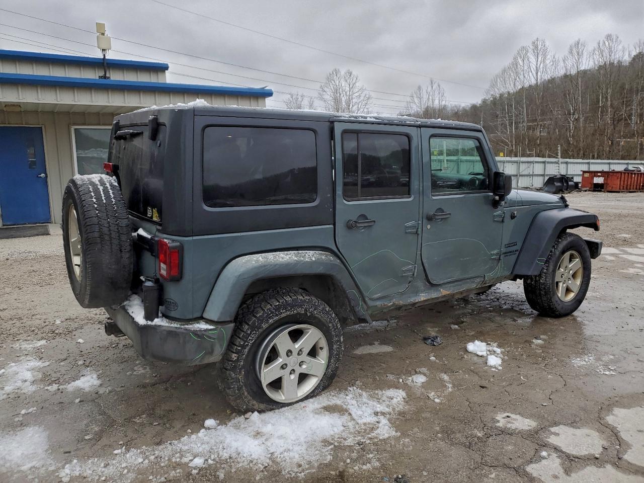 Jeep Wrangler Sport Image 10