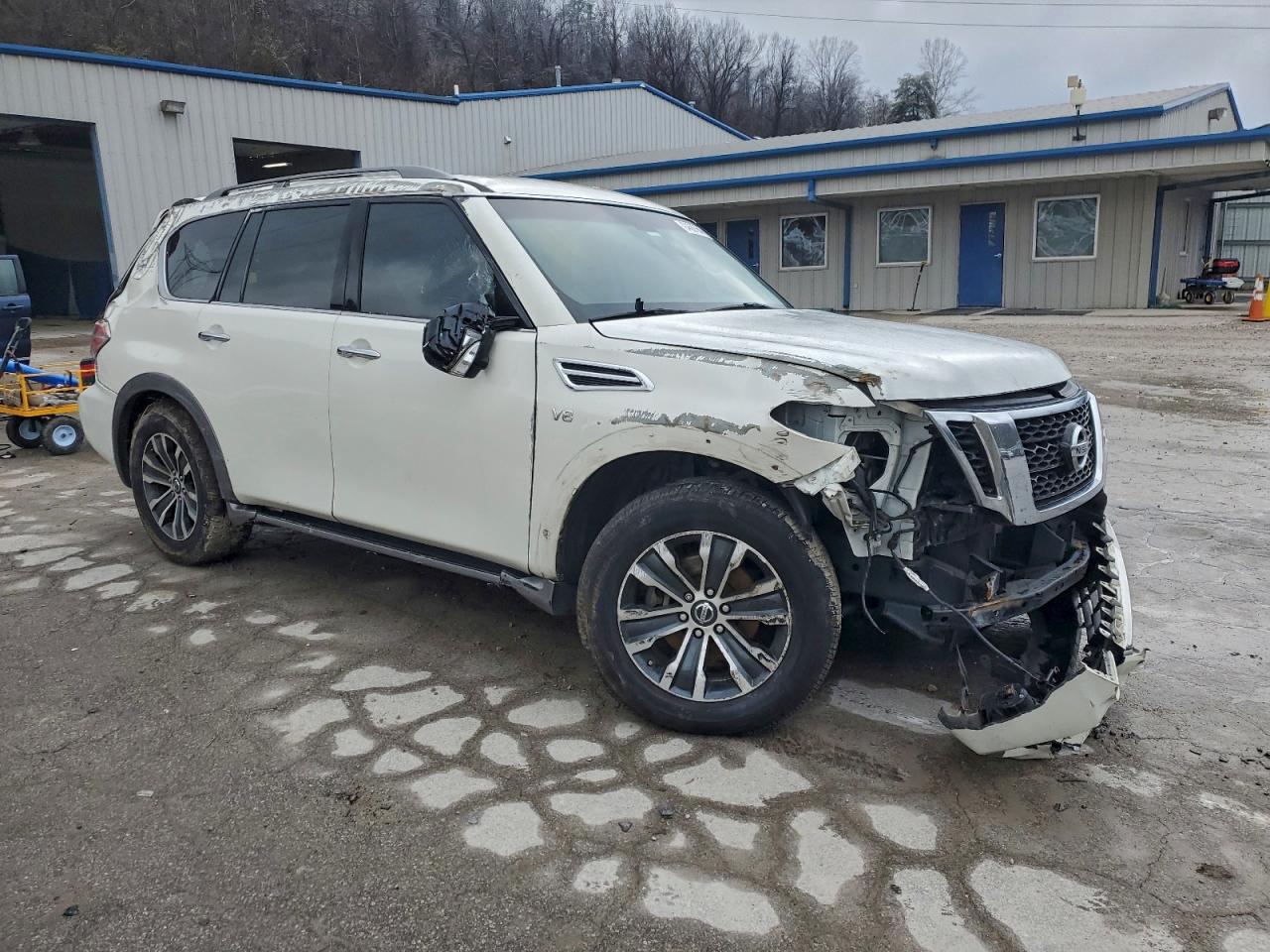 Nissan Armada Sv Image 9