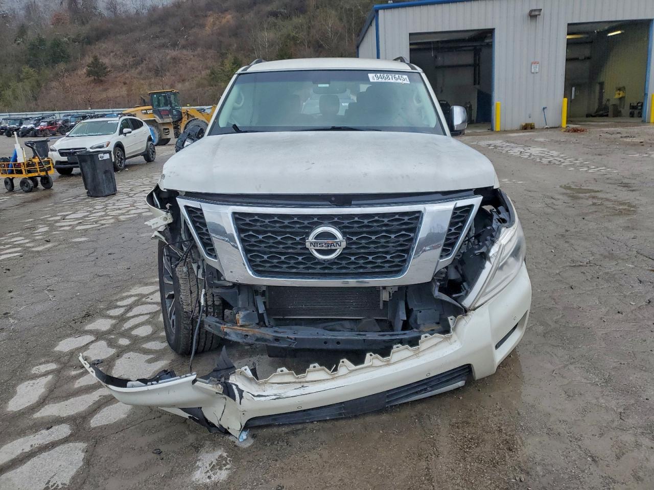 Nissan Armada Sv Image 8