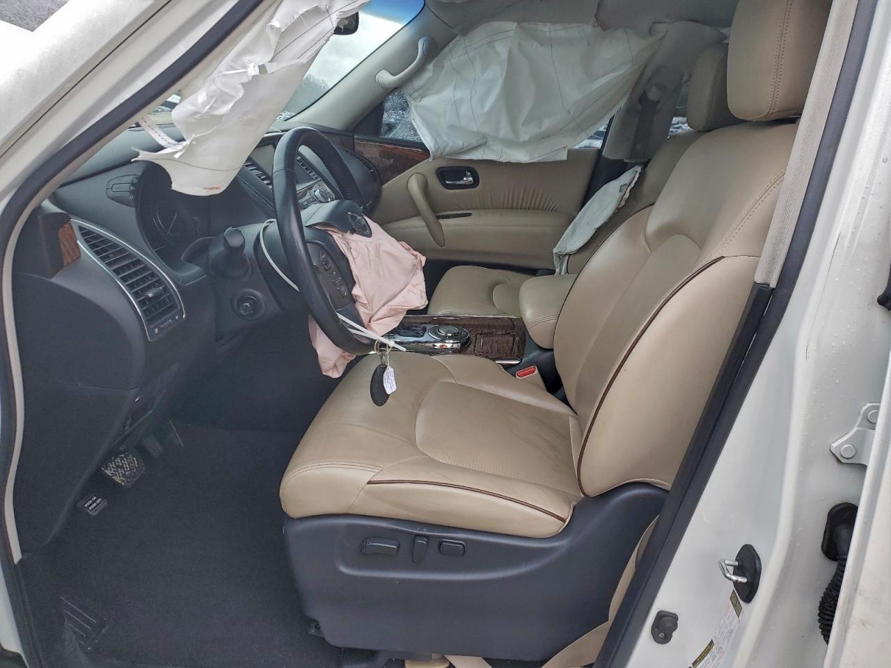 Nissan Armada Sv Image 10