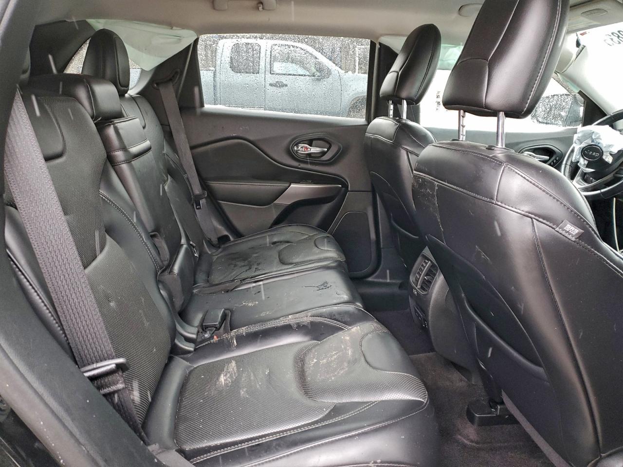 Jeep Grand Cherokee Limited Image 10