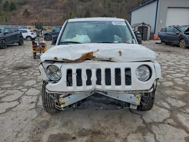 Jeep Patriot Latitude Image 13