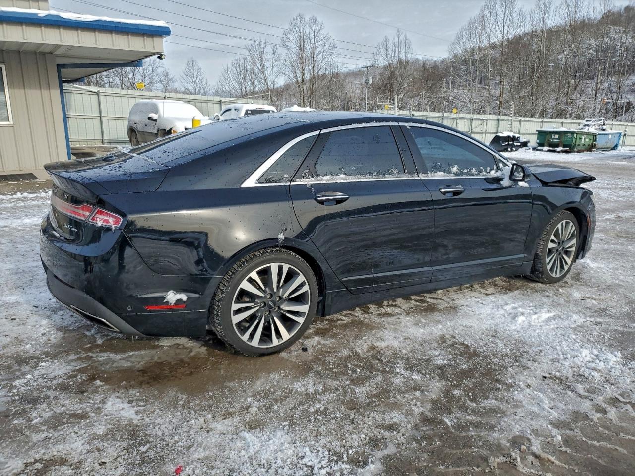 Lincoln MKZ Reserve Image 3