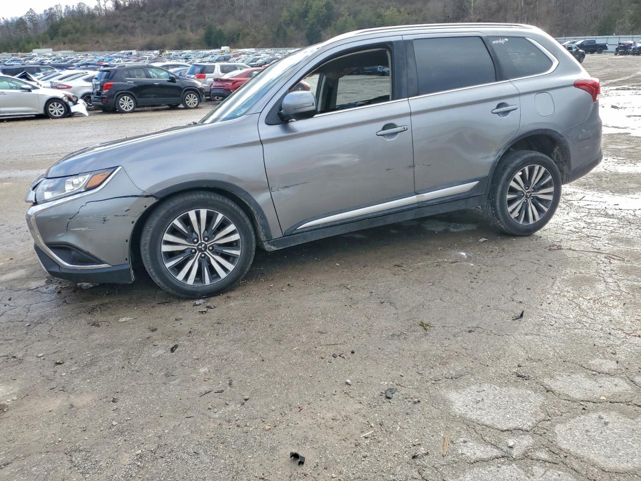 Mitsubishi Outlander Se Image 1