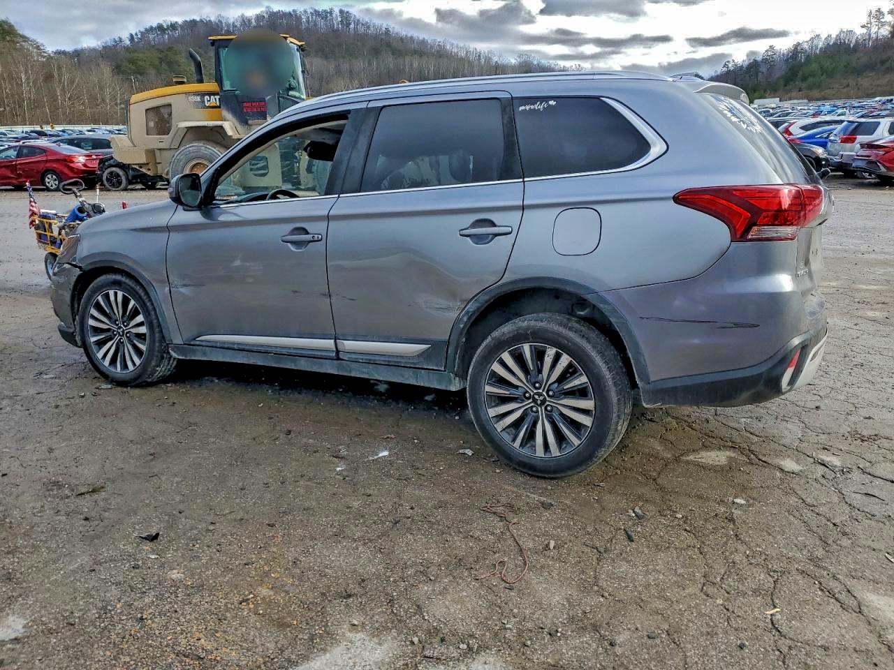 Mitsubishi Outlander Se Image 5