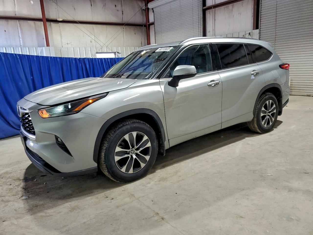 Toyota Highlander Xle Image 1