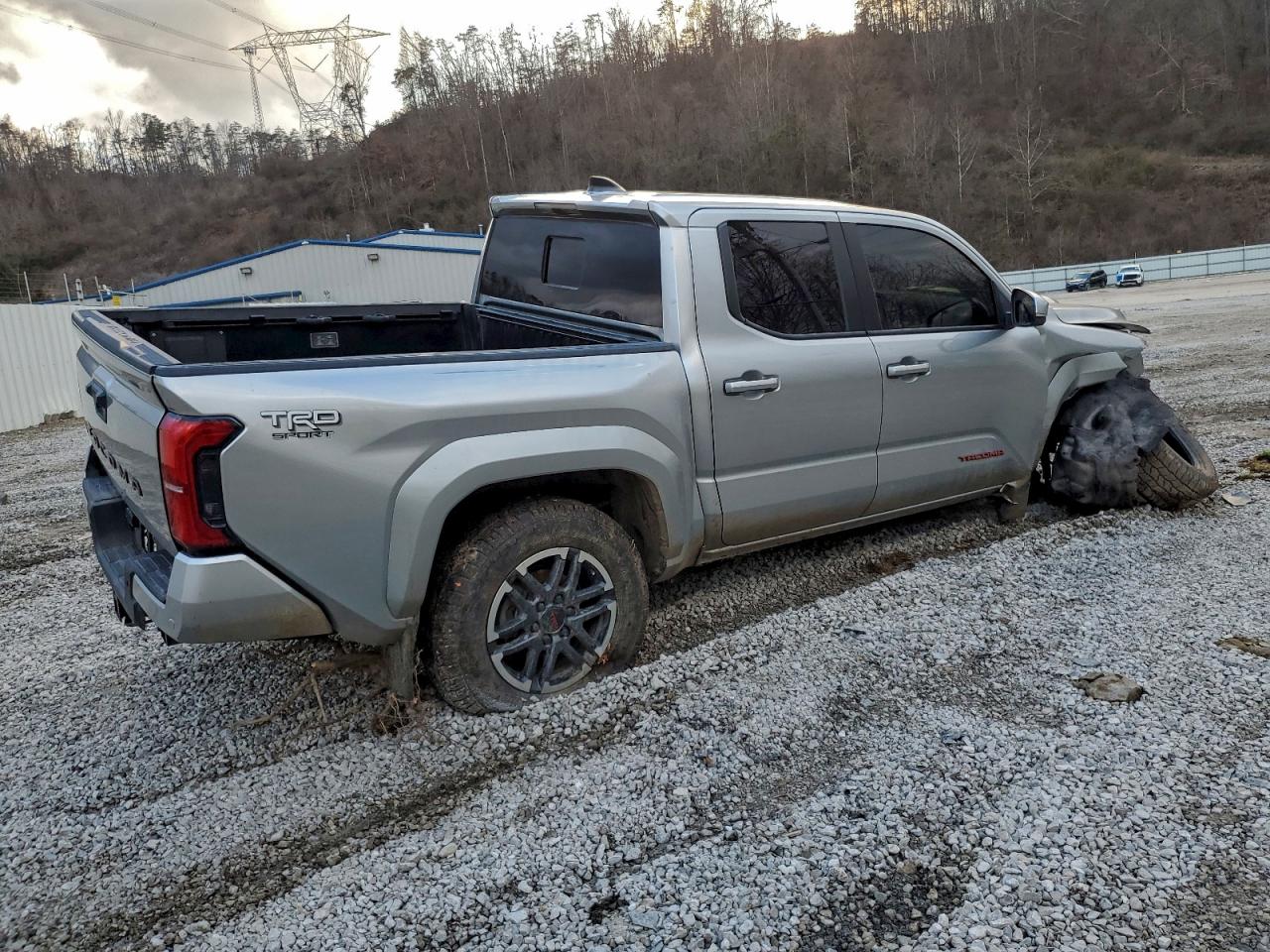 Toyota Tacoma Double Cab Image 4