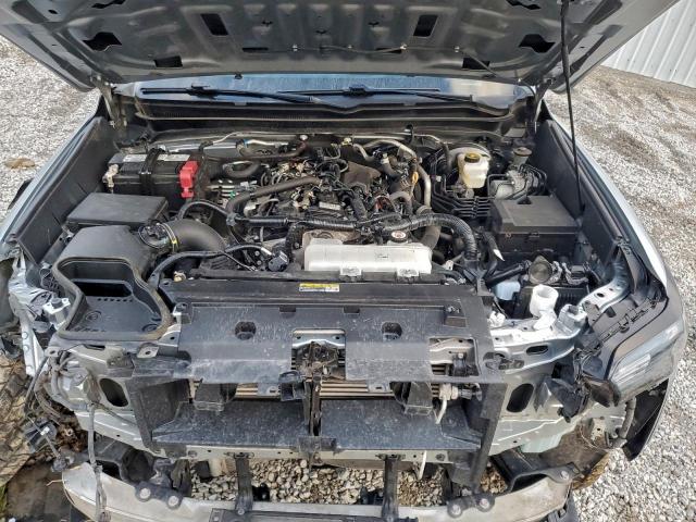 Toyota Tacoma Double Cab Image 10