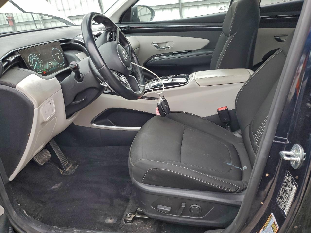 Hyundai TUCSON Sel Convenience Image 12