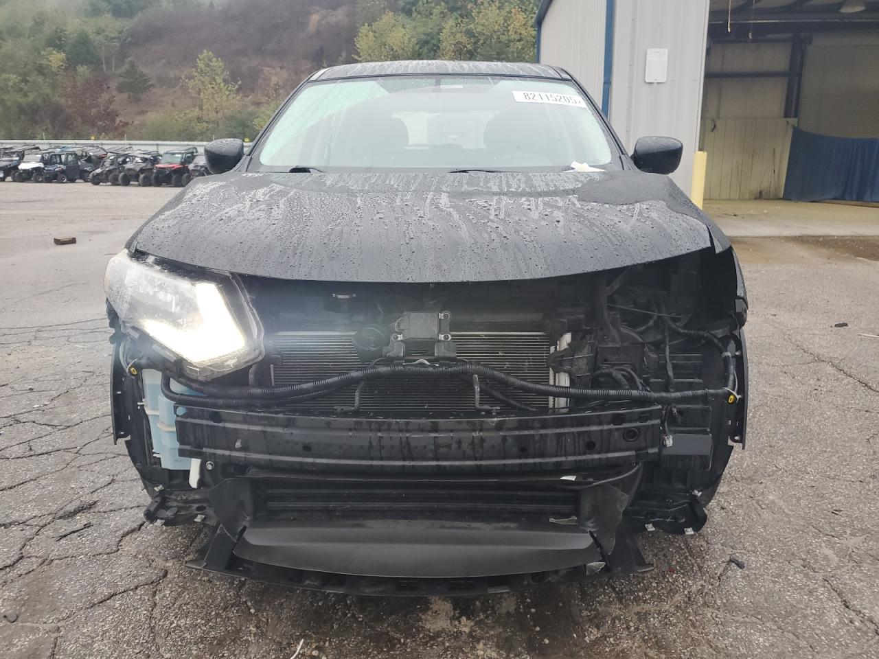 Nissan Rogue S Image 2