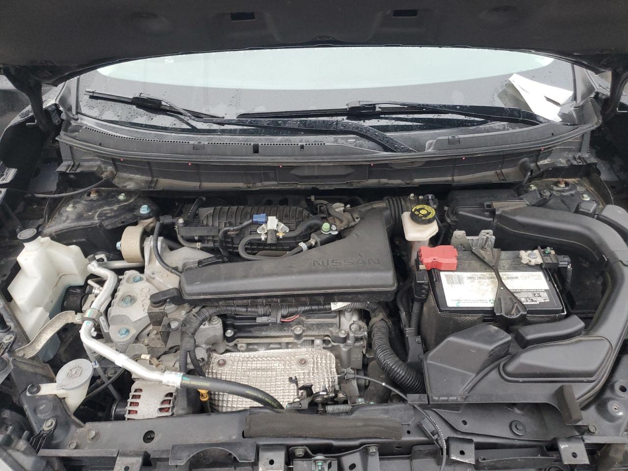 Nissan Rogue S Image 4