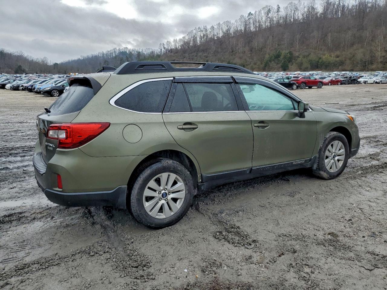 Subaru Outback 2.5i Premium Image 3