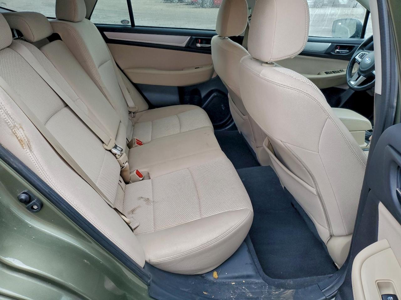 Subaru Outback 2.5i Premium Image 4