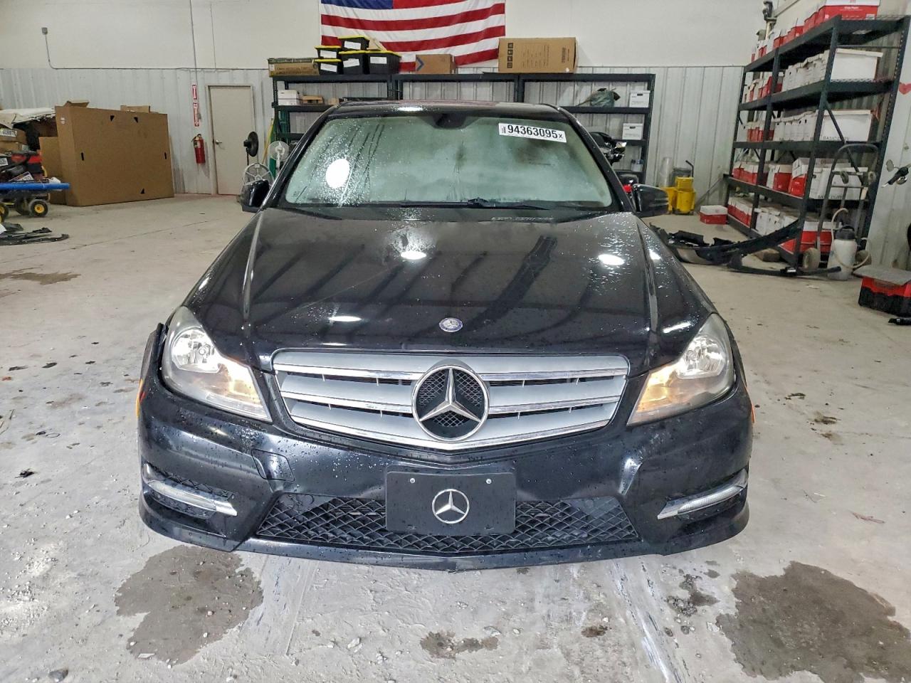 Mercedes-Benz C-Class 300 4matic Image 12