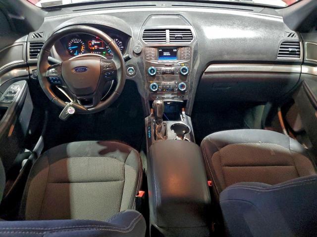 Ford Explorer Xlt Image 2