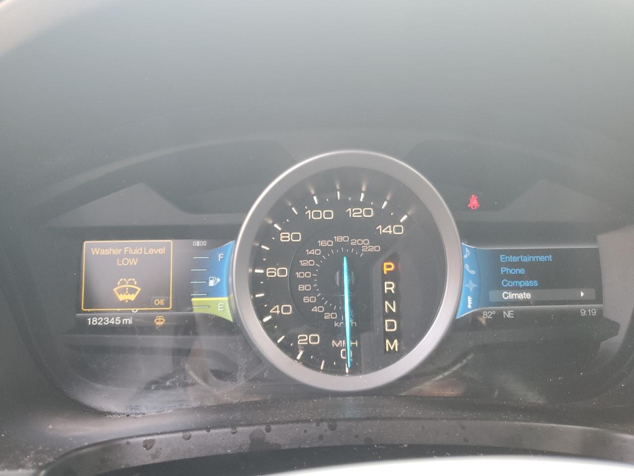 Ford Explorer Xlt Image 12