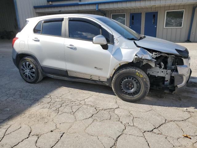 Chevrolet Trax Ls Image 12