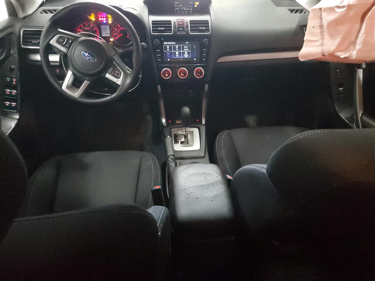 Subaru Forester 2.5i Premium Image 11