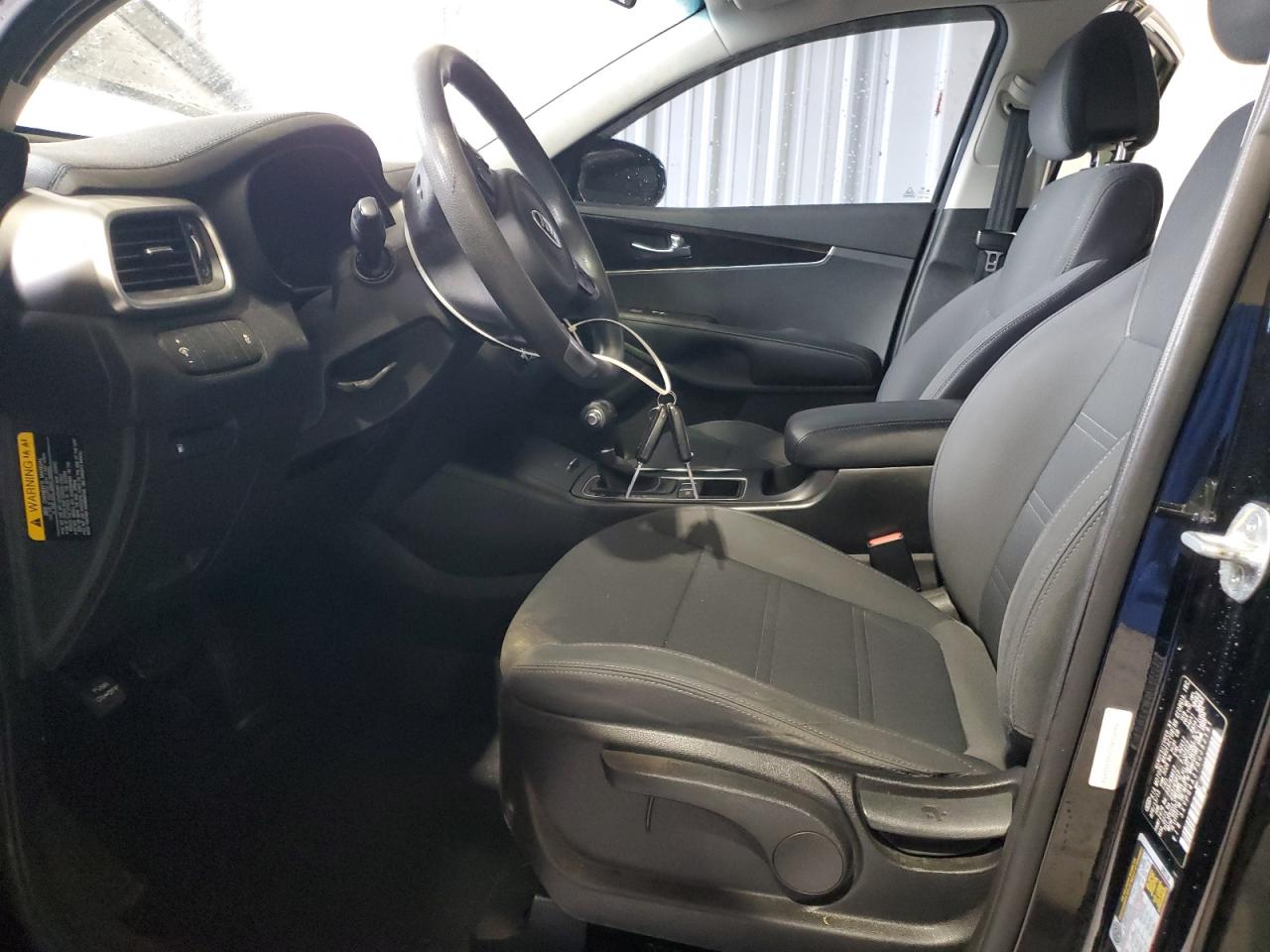 Kia Sorento Lx Image 8