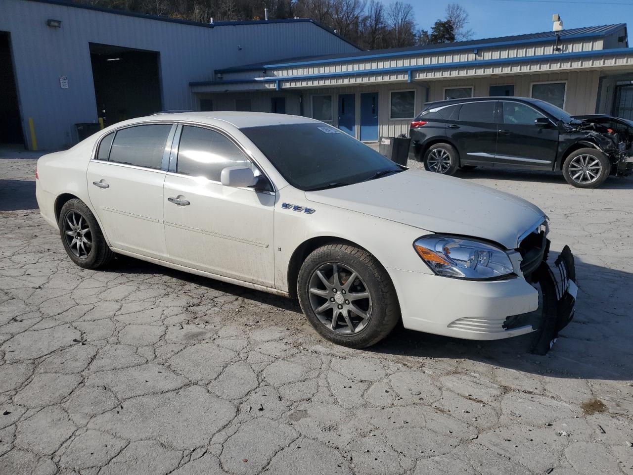 Buick Lucerne Cxl Image 3