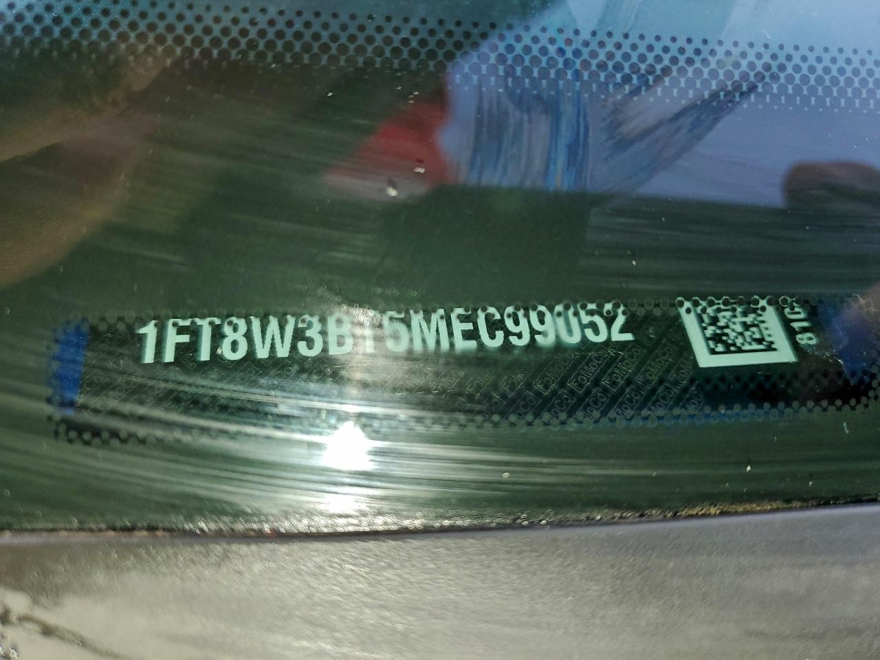 Ford F-350 Super Duty Image 7