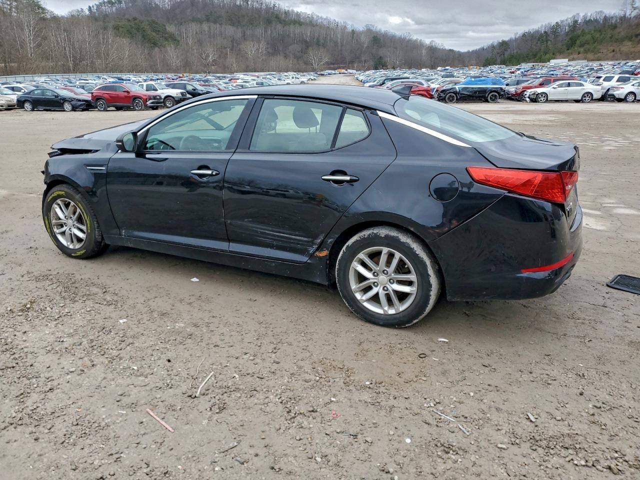 Kia Optima Lx Image 12