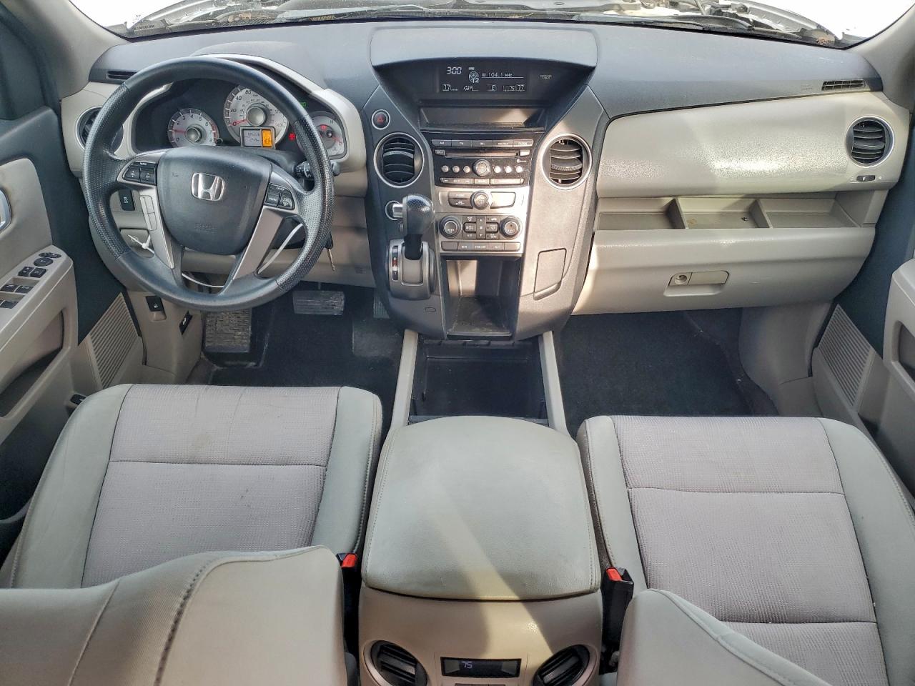 Honda Pilot Ex Image 8